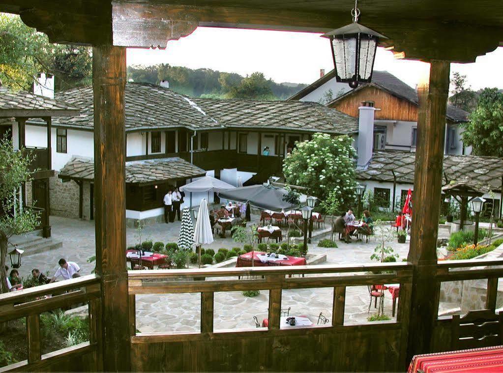 Family Hotel Fenerite Gabrovo Exterior foto